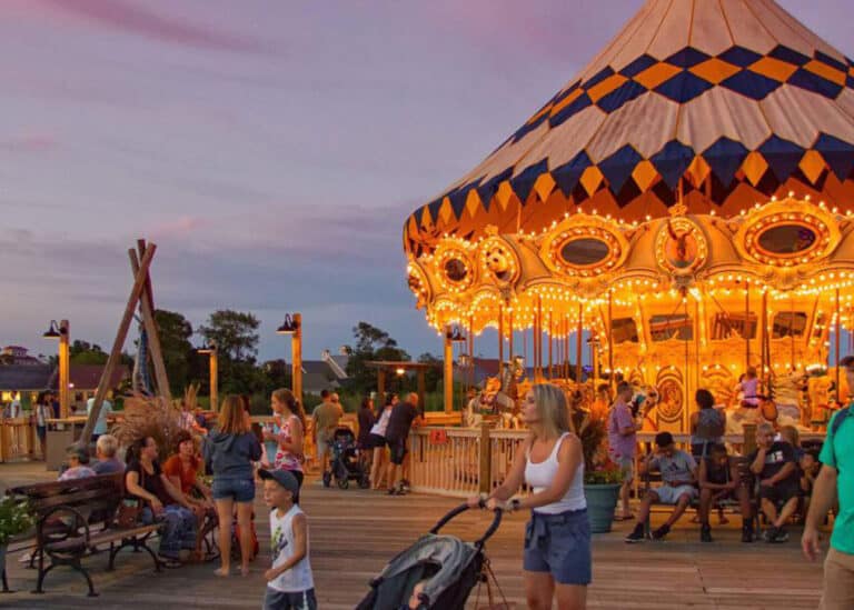 Barefoot Landing To Celebrate Annual Lighting of the Landing & Other ...